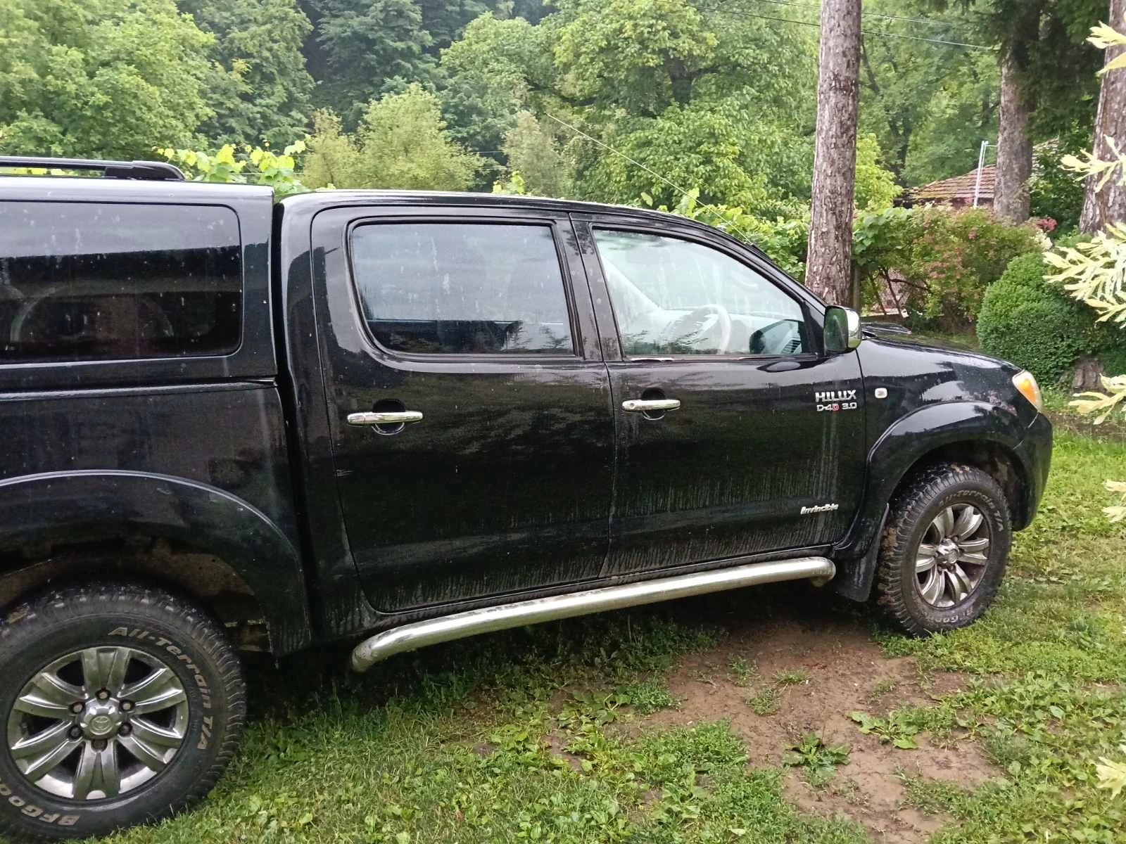 Toyota Hilux 3.0 Invincible, снимка 6 - Автомобили и джипове - 55137421