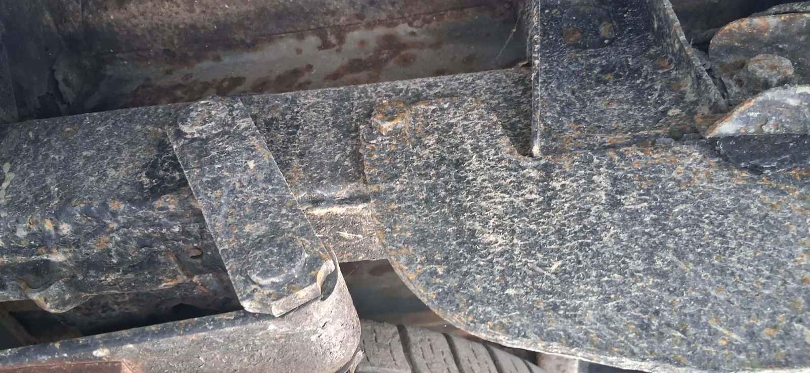 Toyota Hilux 3.0 Invincible, снимка 16 - Автомобили и джипове - 55906730