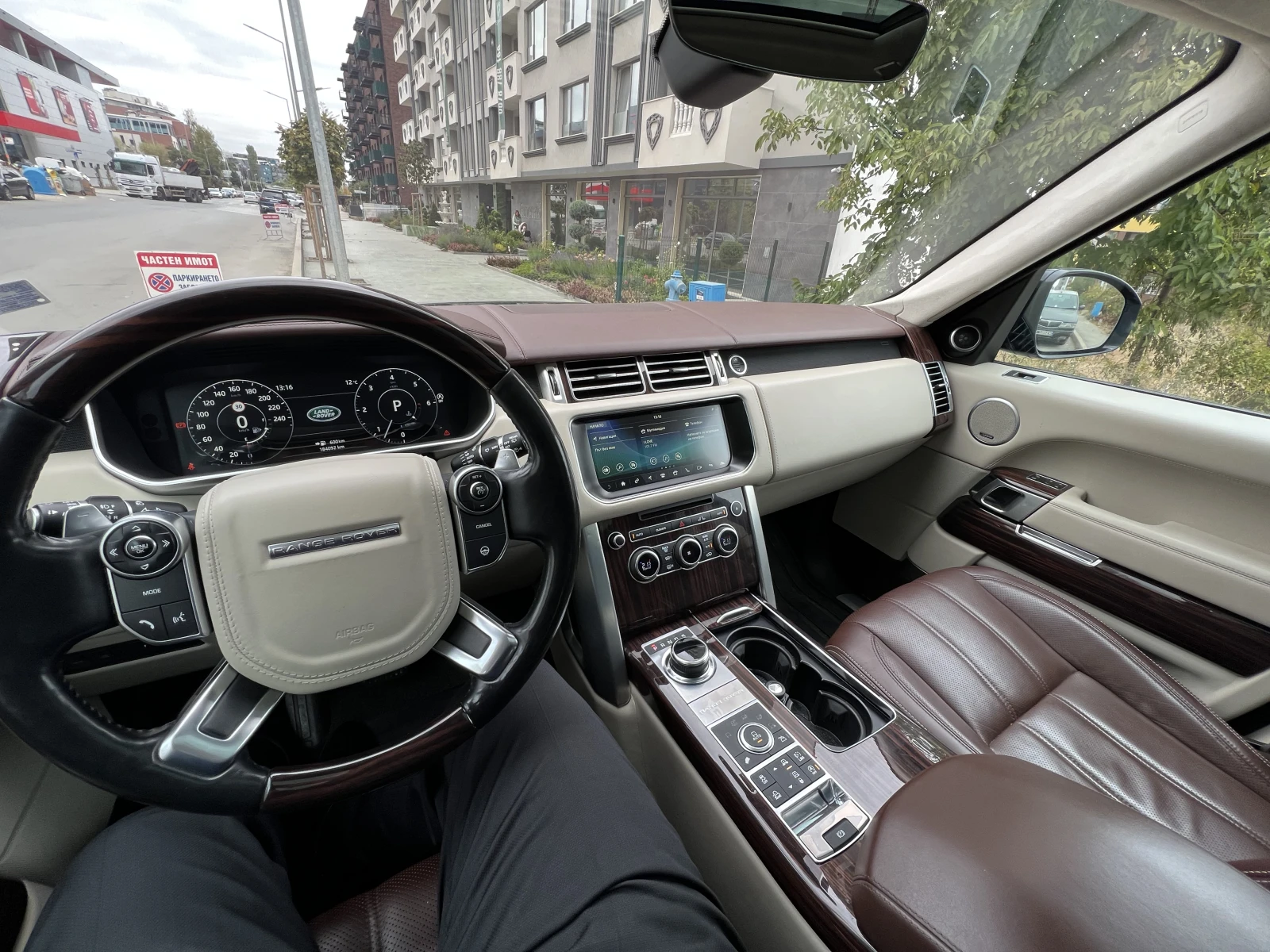 Land Rover Range rover Autobiography LWB, снимка 5 - Автомобили и джипове - 55449836