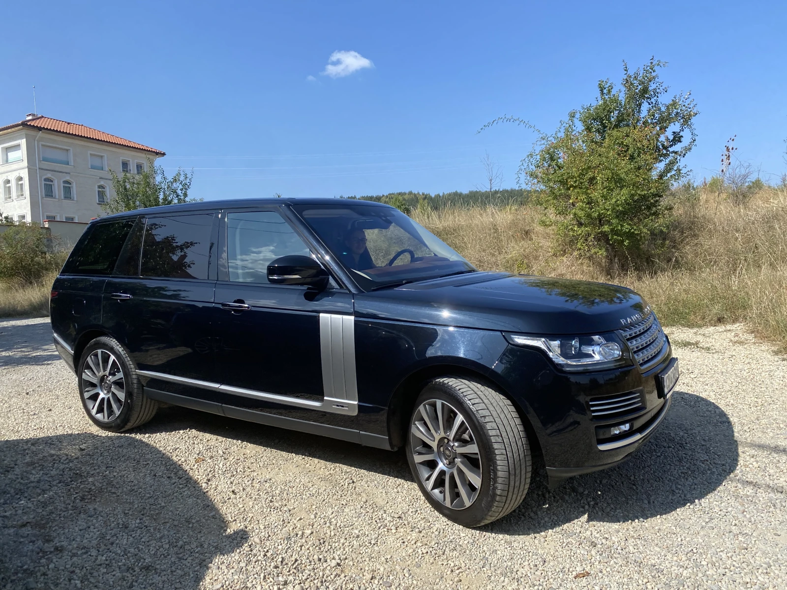 Land Rover Range rover Autobiography LWB, снимка 2 - Автомобили и джипове - 55449836