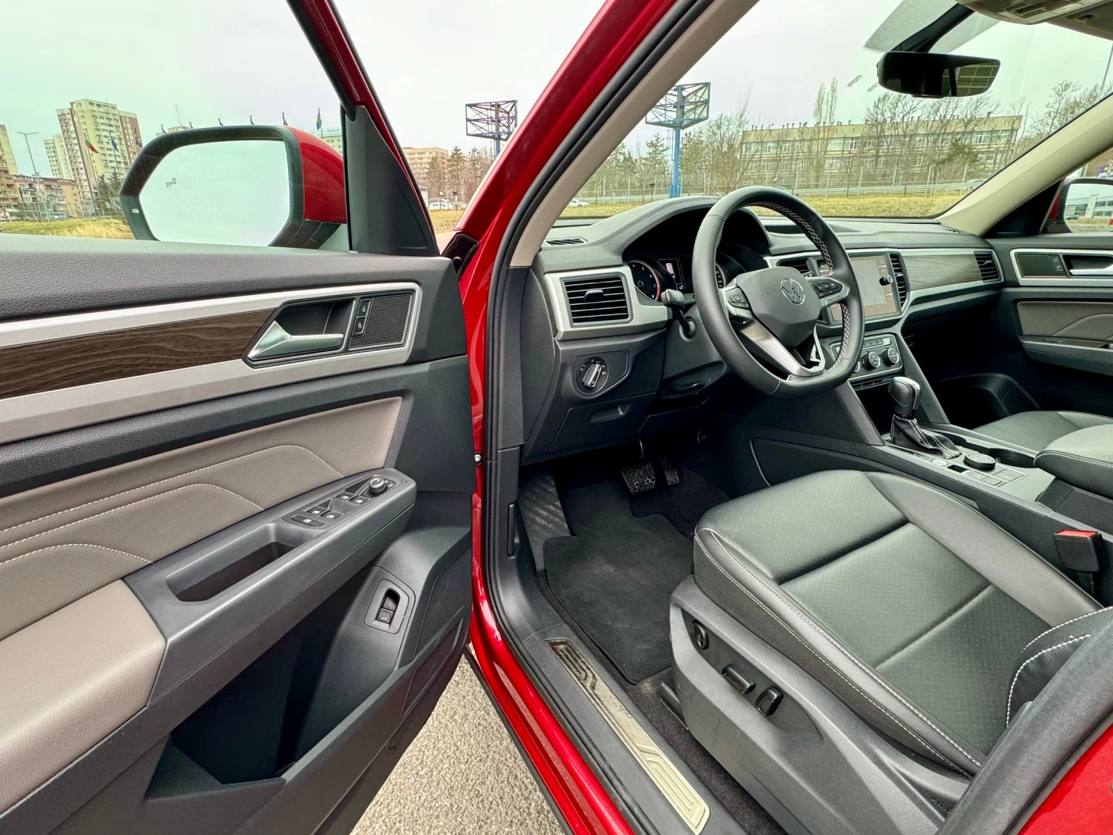 VW Atlas 4MOTION, снимка 11 - Автомобили и джипове - 55789672