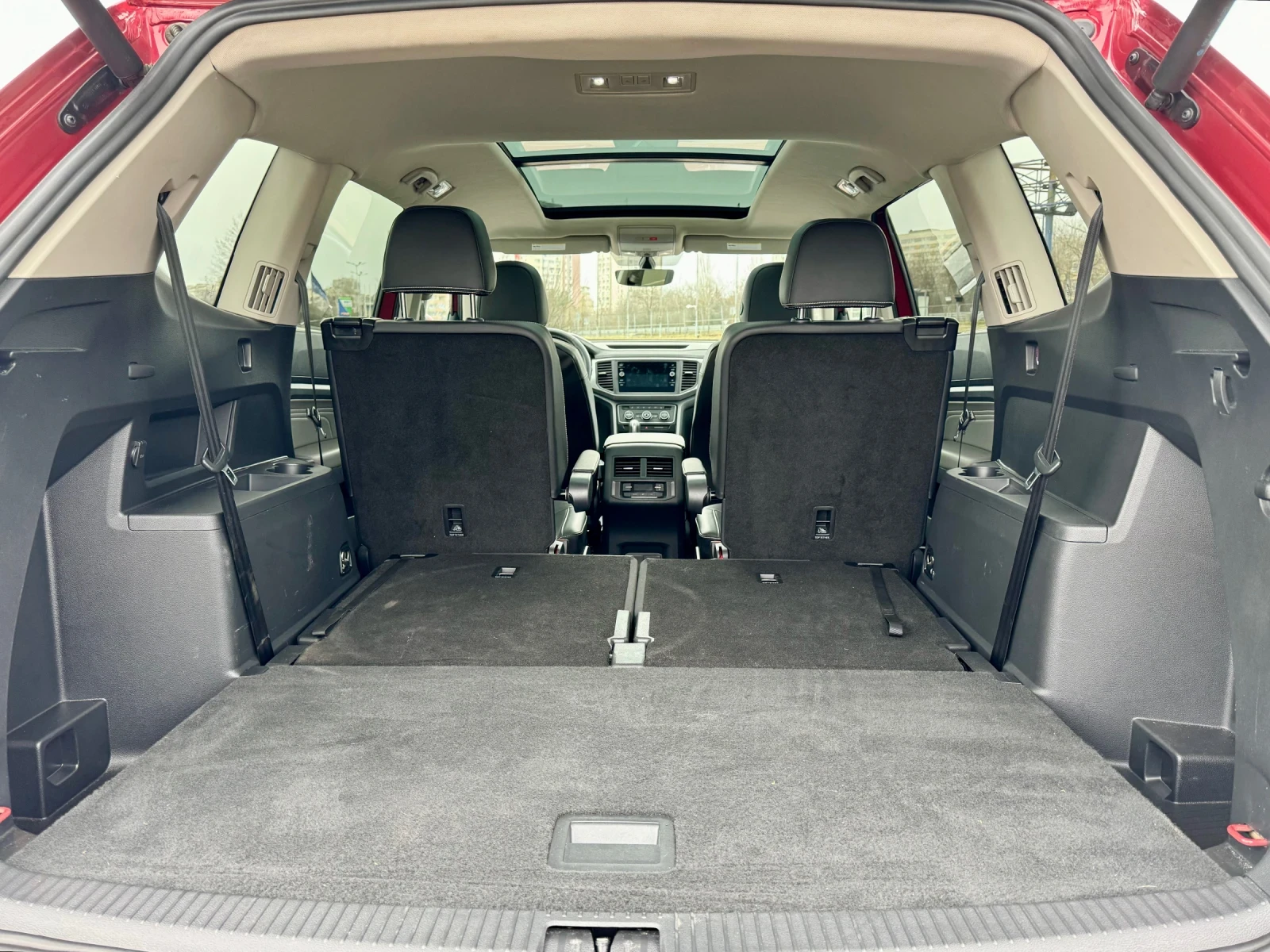 VW Atlas 4MOTION, снимка 15 - Автомобили и джипове - 55789672