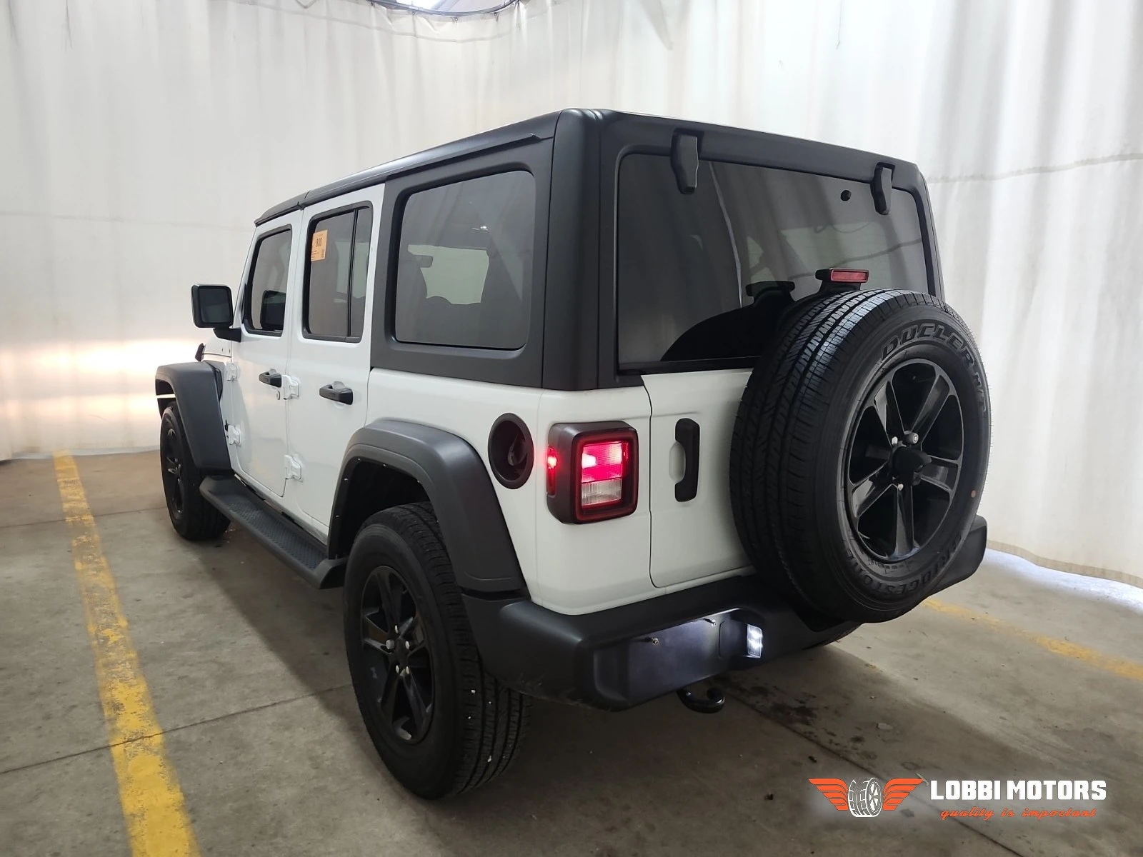 Jeep Wrangler, снимка 5 - Автомобили и джипове - 55928336