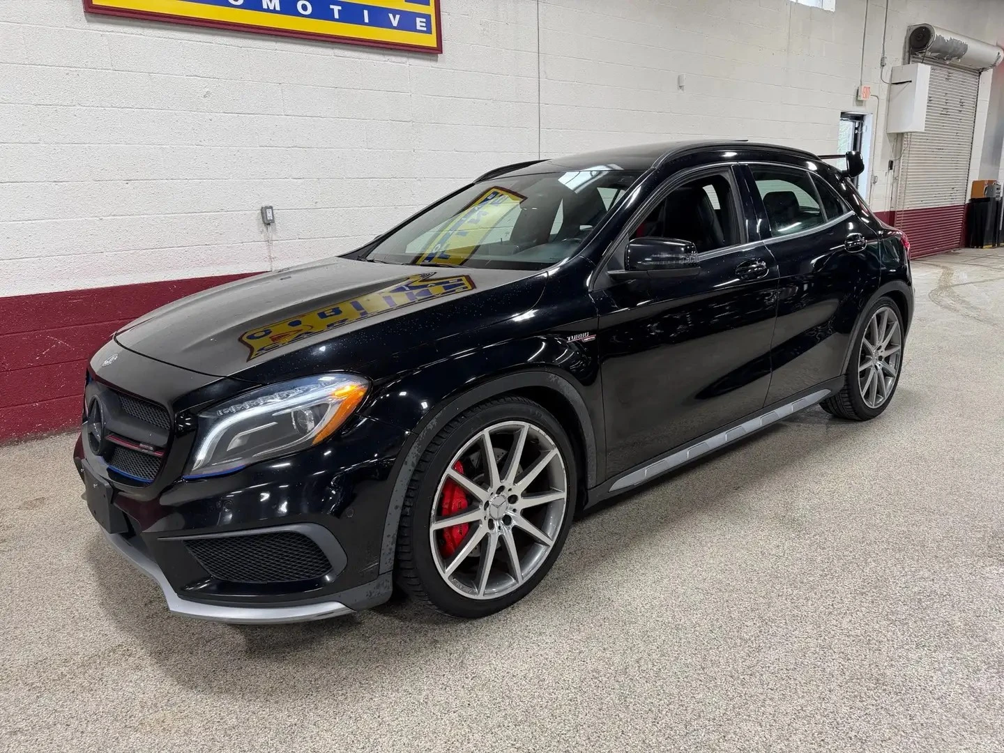Mercedes-Benz GLA 45 AMG Premium pkg ЦЕНА ДО БЪЛГАРИЯ АВТОКРЕДИТ