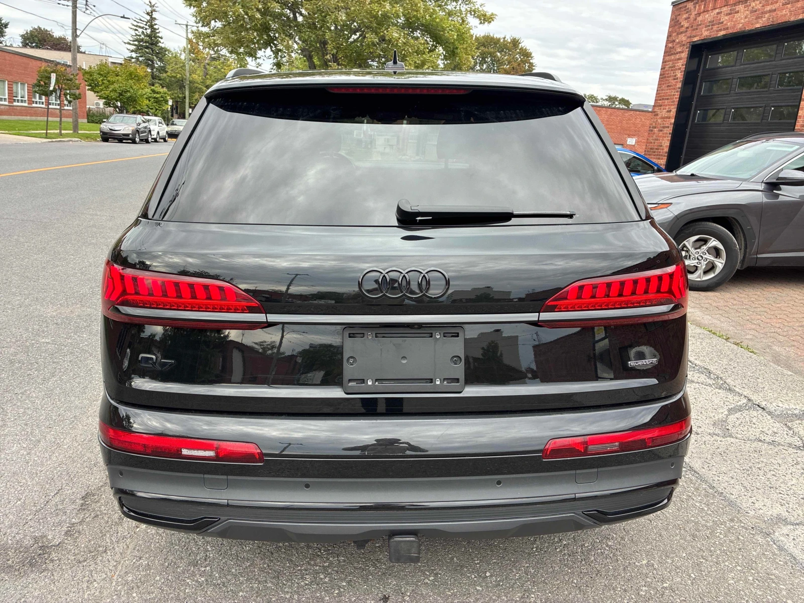 Audi Q7 * АВТОКРЕДИТ * ГЛАВНО ПРЕДСТАВИТЕЛСТВО, снимка 5 - Автомобили и джипове - 56130453