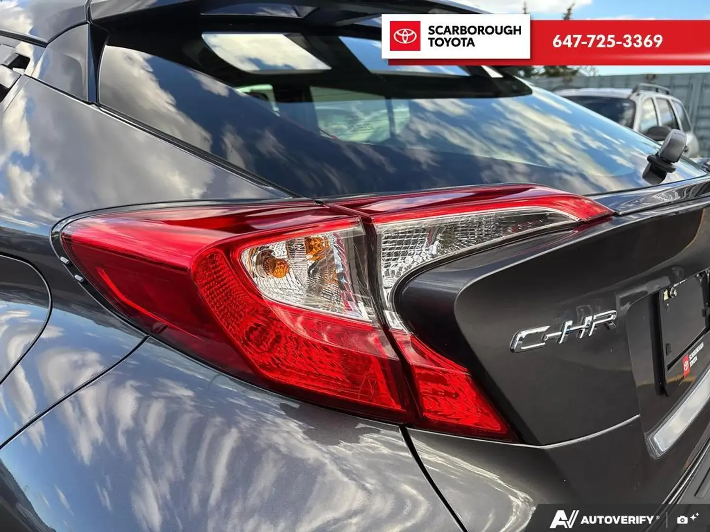 Toyota C-HR Limited FWD Heated Steering & Seats Bluetooth | Mobile.bg � ����������� 8