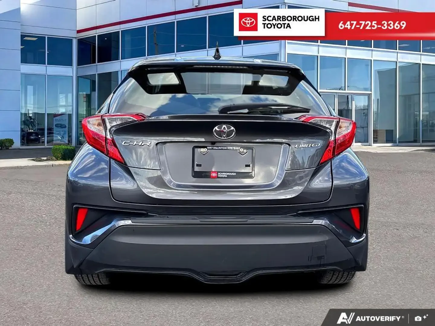 Toyota C-HR Limited FWD Heated Steering & Seats Bluetooth | Mobile.bg � ����������� 4