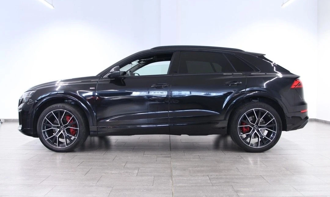 Audi Q8 50TDI Quattro S-Line, снимка 2 - Автомобили и джипове - 56219869