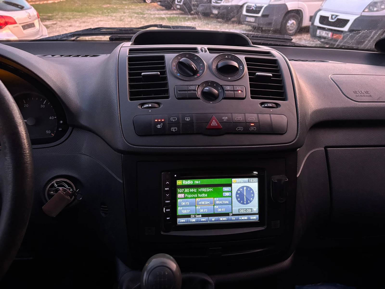 Mercedes-Benz Vito MAXI КЛИМАТИК ПОДГРЕВ - изображение 8