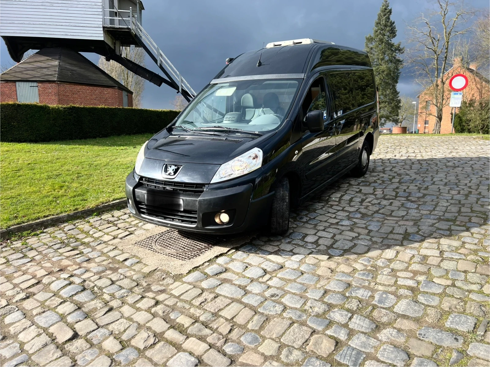 Peugeot Expert L2-H2 XXXL 2.0 hdi 120к.с Всички екстри, снимка 4 - Бусове и автобуси - 54722814