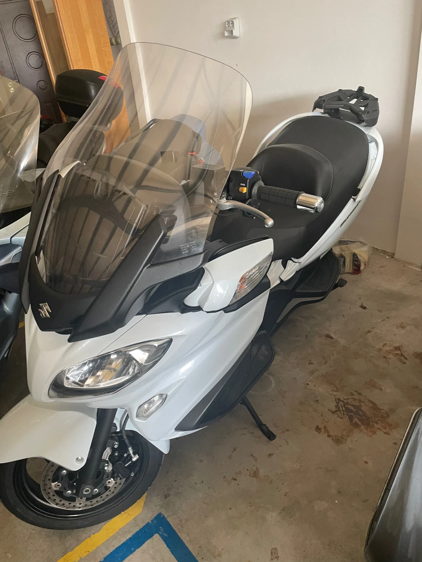 Suzuki Burgman  - изображение 10