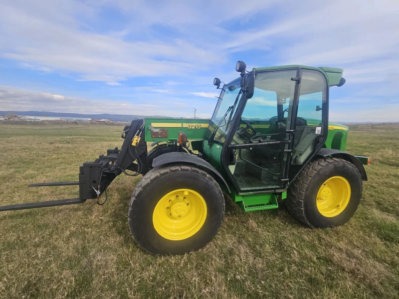 Телескопичен товарач John Deere 3215, снимка 2 - Селскостопанска техника - 52156443