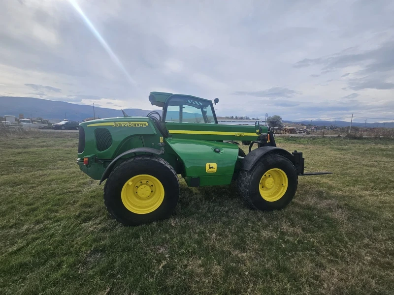Телескопичен товарач John Deere 3215, снимка 3 - Селскостопанска техника - 52156443