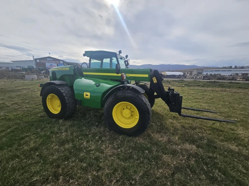 Телескопичен товарач John Deere 3215, снимка 5 - Селскостопанска техника - 52156443