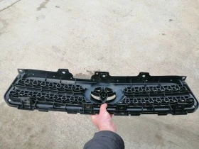 Оригинална решетка за Тойота Рав 4 2006-2009г.....53101 42150...., снимка 6