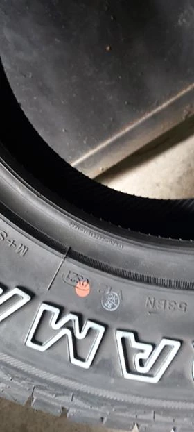 Гуми Всесезонни 235/75R15, снимка 7