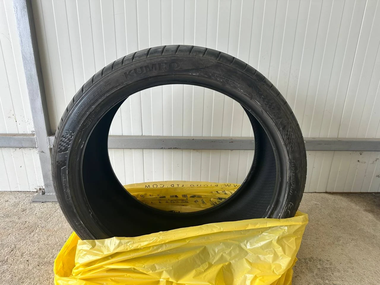  315/30R22 | Mobile.bg   1