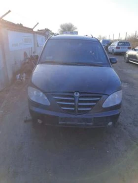 SsangYong Rodius 4x4 auto, снимка 1