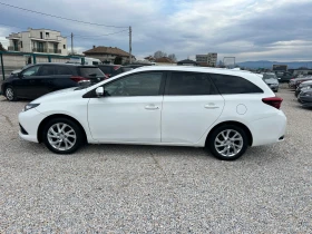 Toyota Auris 1.6 benzin, снимка 3