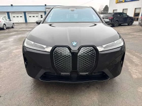 BMW iX xDrive40/HARMAN KARDON/ДИСТРОНИК/PANO/360, снимка 2