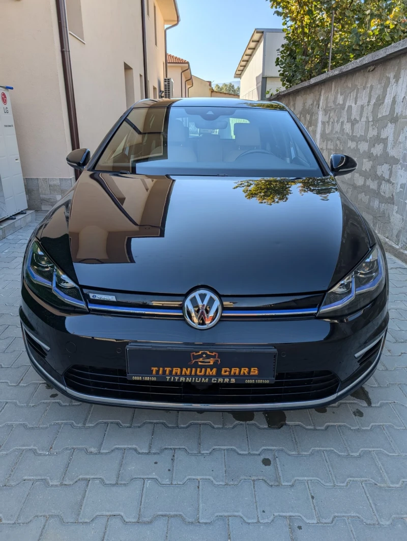 VW Golf E-Golf 36kWh Dynaudio/Digital/Дистроник, снимка 1 - Автомобили и джипове - 47067623