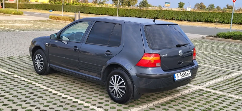 VW Golf 1.9 SDI, снимка 6 - Автомобили и джипове - 47325047