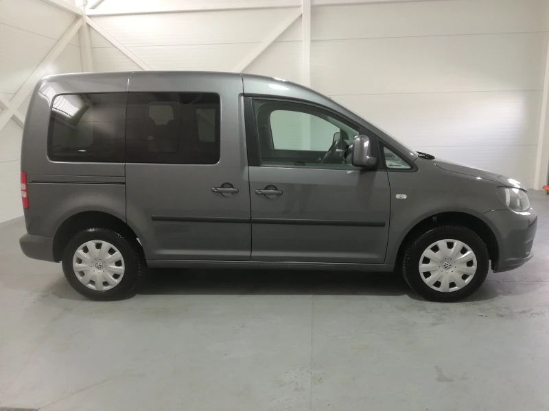 VW Caddy 1.6 tdi DSG 149.000 KM !!!, снимка 4 - Автомобили и джипове - 49314280