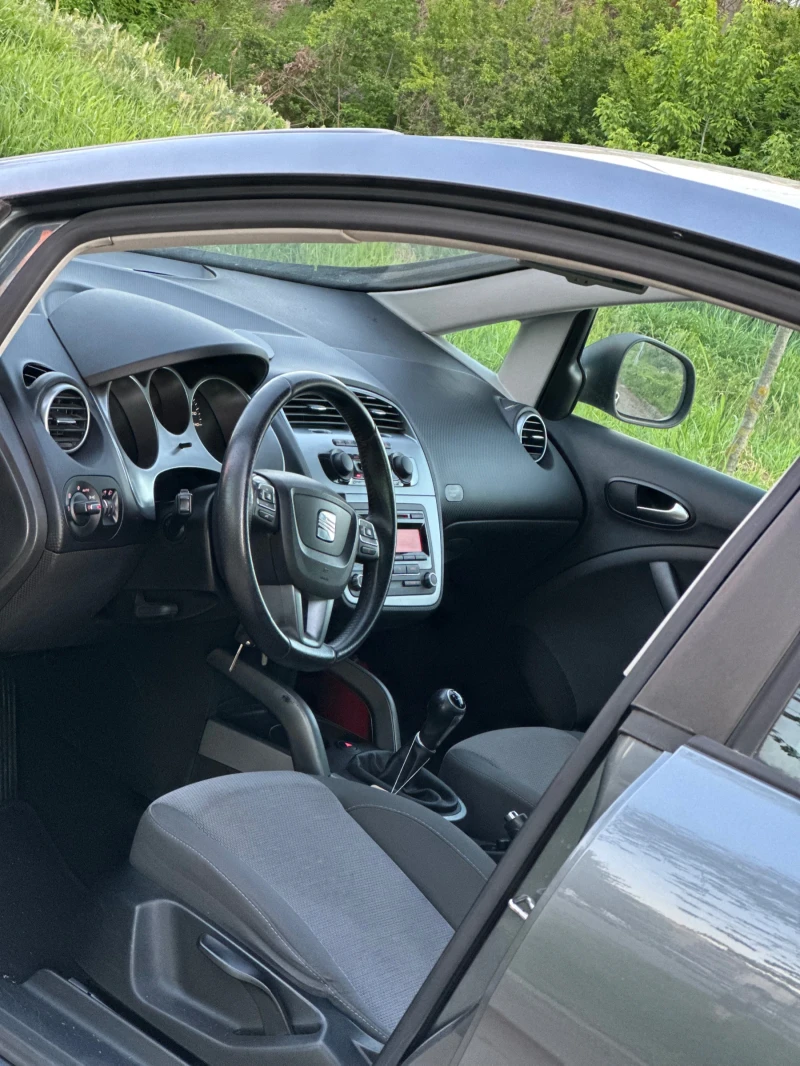 Seat Altea, снимка 8 - Автомобили и джипове - 51279267