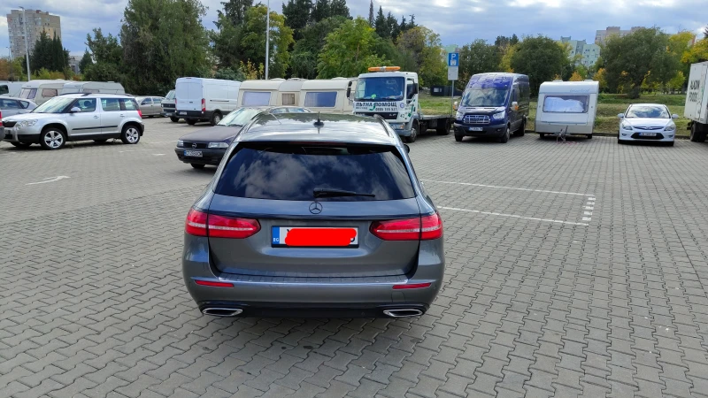 Mercedes-Benz E 200 E200, снимка 2 - Автомобили и джипове - 52447385