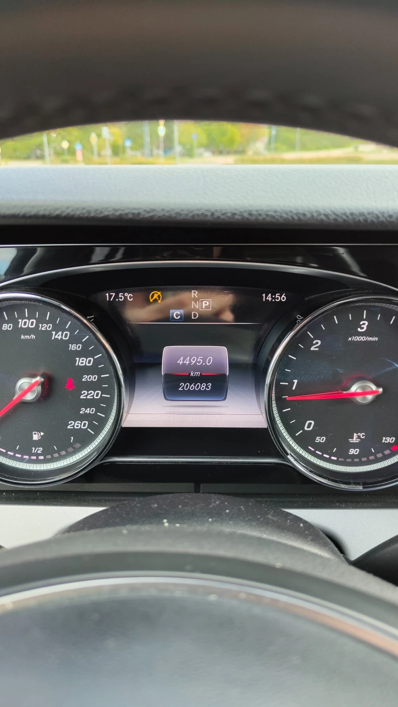 Mercedes-Benz E 200 E200, снимка 14 - Автомобили и джипове - 52447385