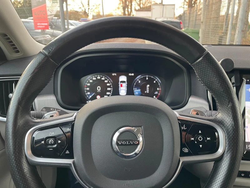 Volvo S90, снимка 12 - Автомобили и джипове - 52660516