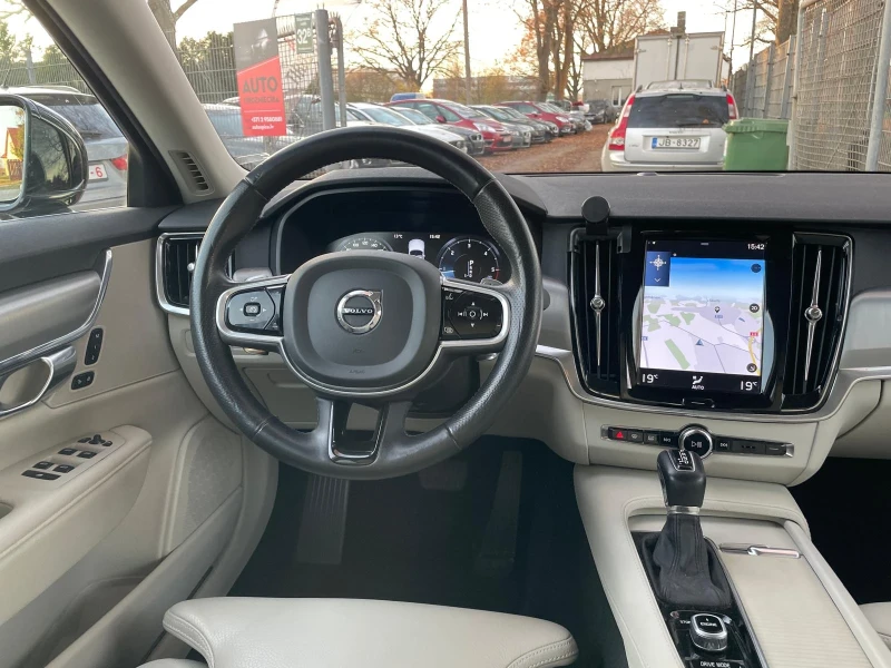 Volvo S90, снимка 7 - Автомобили и джипове - 52660516