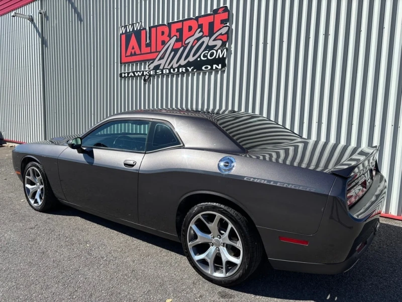 Dodge Challenger * SXT * CARFAX * ЦЕНА ДО БГ, снимка 4 - Автомобили и джипове - 52876330