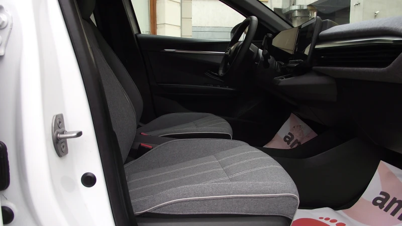 Renault Megane E.Tech.40.KW.Гаранциона., снимка 15 - Автомобили и джипове - 53234036