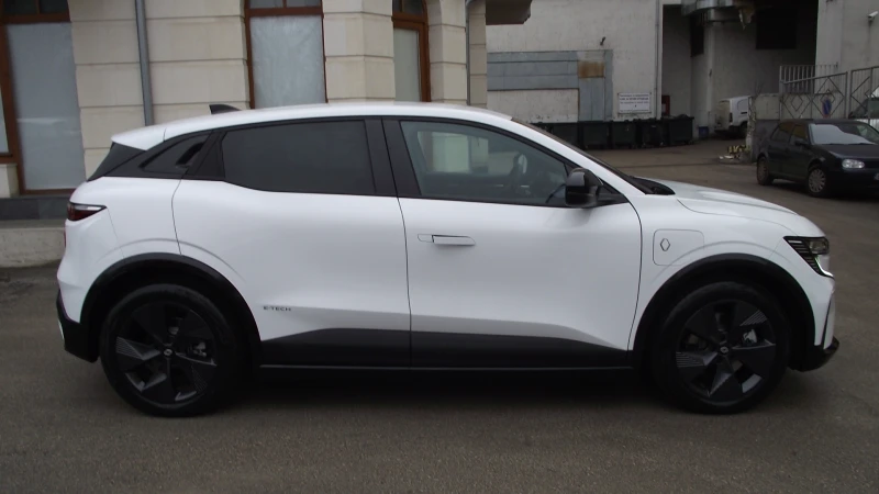 Renault Megane E.Tech.40.KW.Гаранциона., снимка 2 - Автомобили и джипове - 53234036