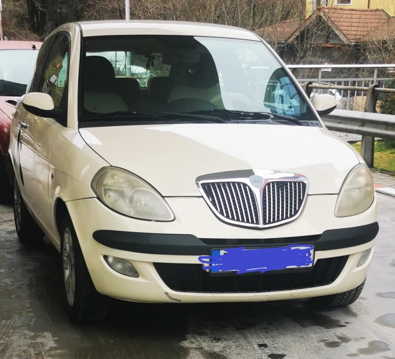 Lancia Ypsilon 1.2i, снимка 5 - Автомобили и джипове - 53325011