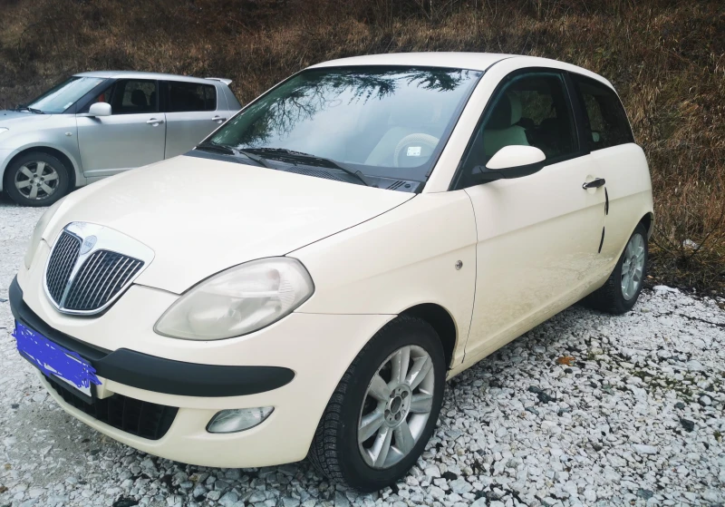 Lancia Ypsilon 1.2i