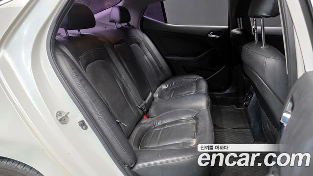 Kia K5, снимка 12 - Автомобили и джипове - 56089307