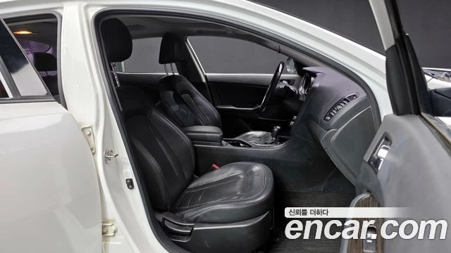 Kia K5, снимка 10 - Автомобили и джипове - 56089307
