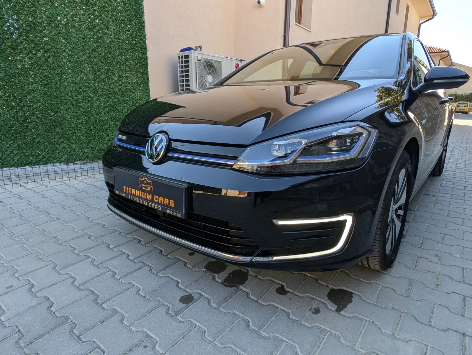 VW Golf E-Golf 36kWh Dynaudio/Digital/Гаранция до 04.2027г - изображение 4