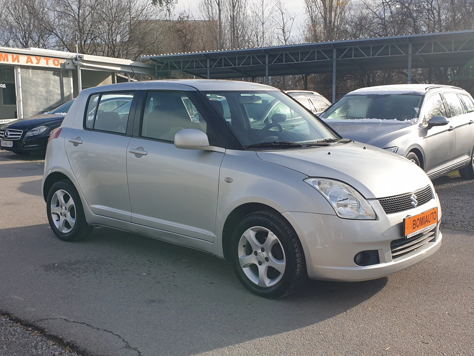 Suzuki Swift 1.3i* 4X4* KLIMA*  - изображение 3