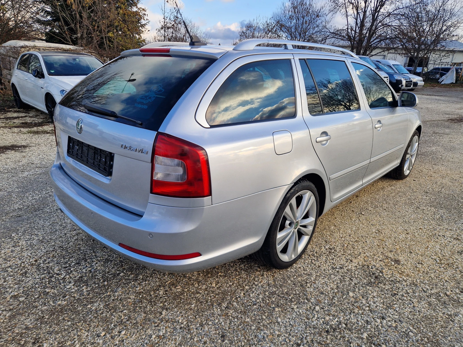 Skoda Octavia VRS/2.0TDI/AVTOMAT/NAVI/F1 - изображение 5