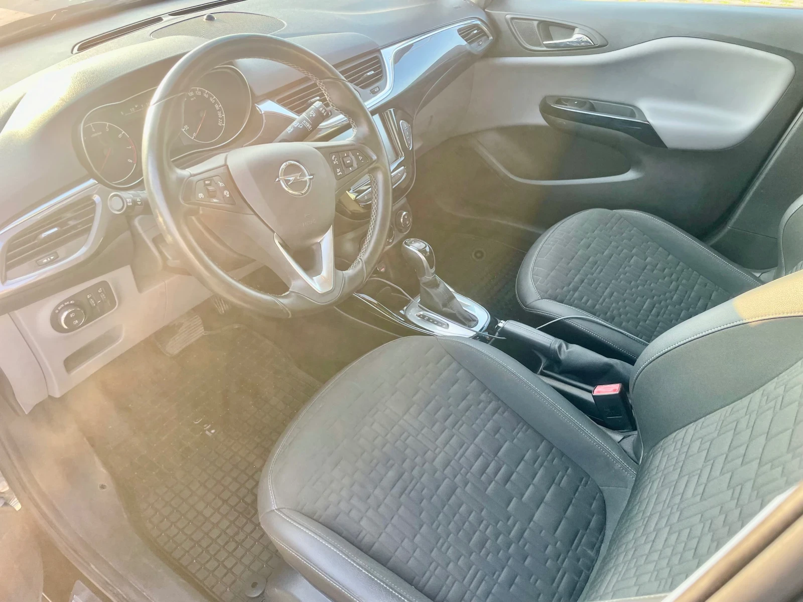 Opel Corsa 1.4 Бензин, автоматик - изображение 6