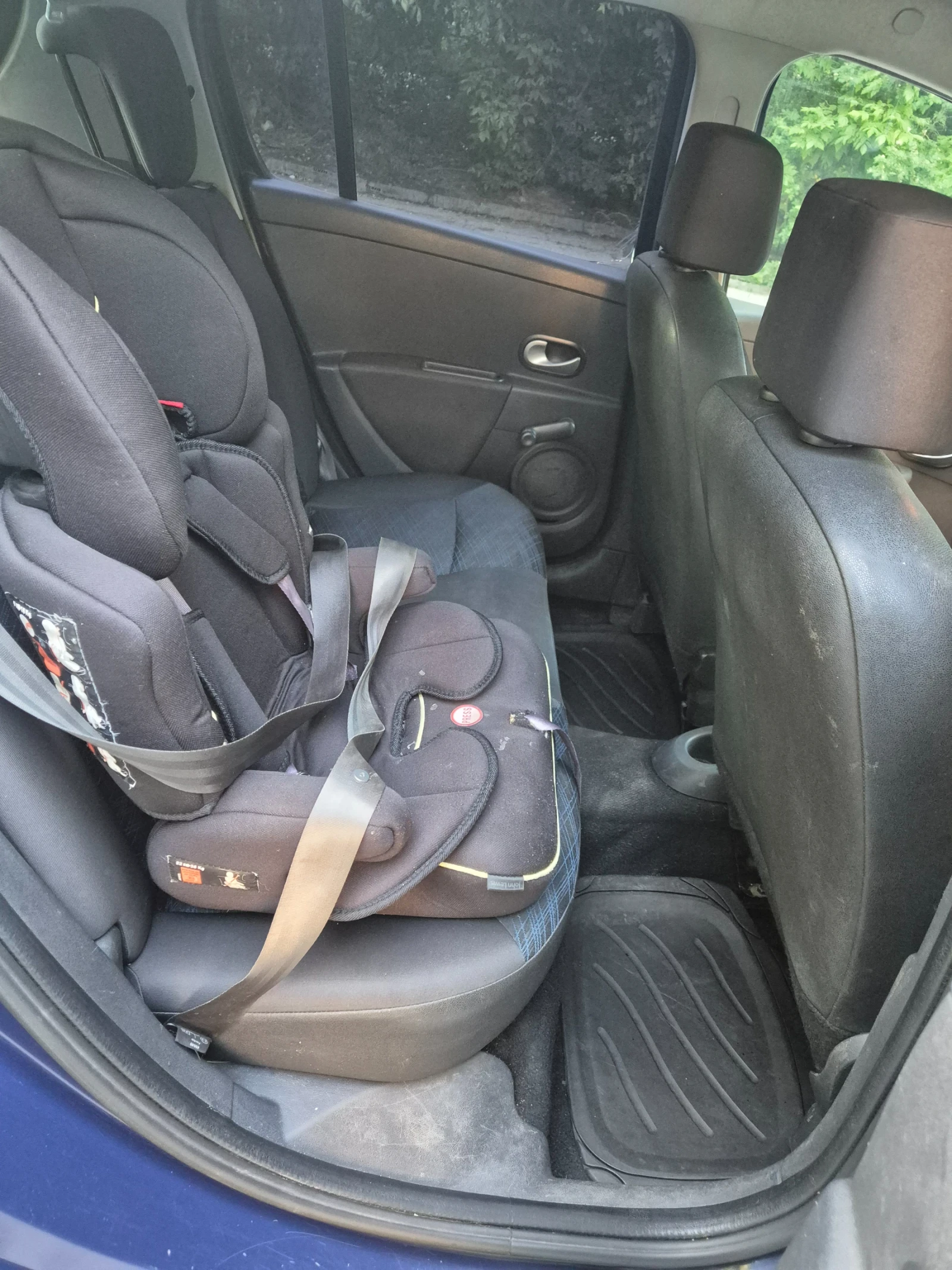 Renault Clio Clio 3 1.5d - изображение 9