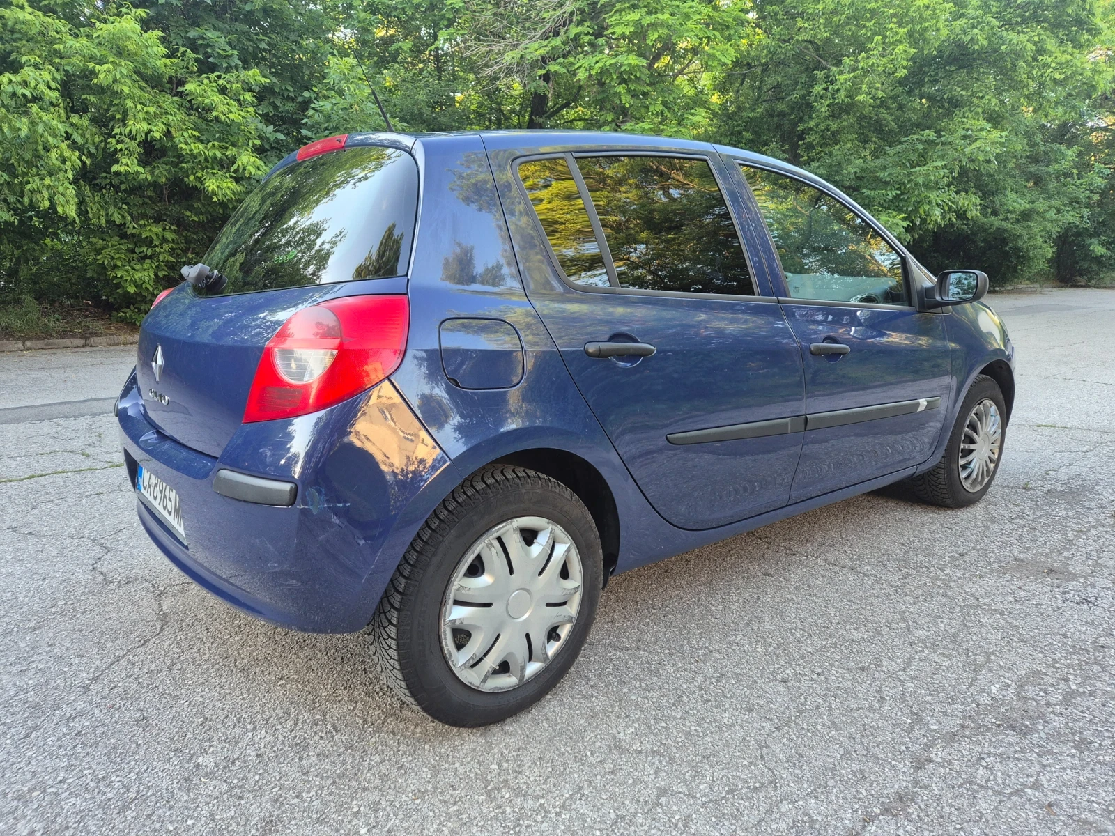Renault Clio Clio 3 1.5d - изображение 4