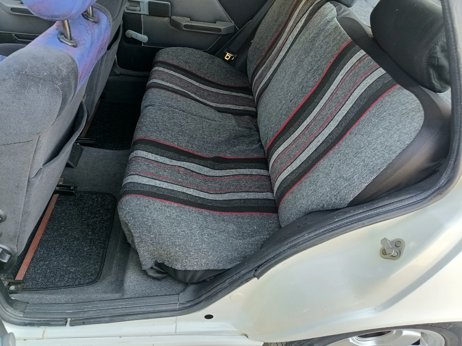 Peugeot 309 GRI | Mobile.bg   12