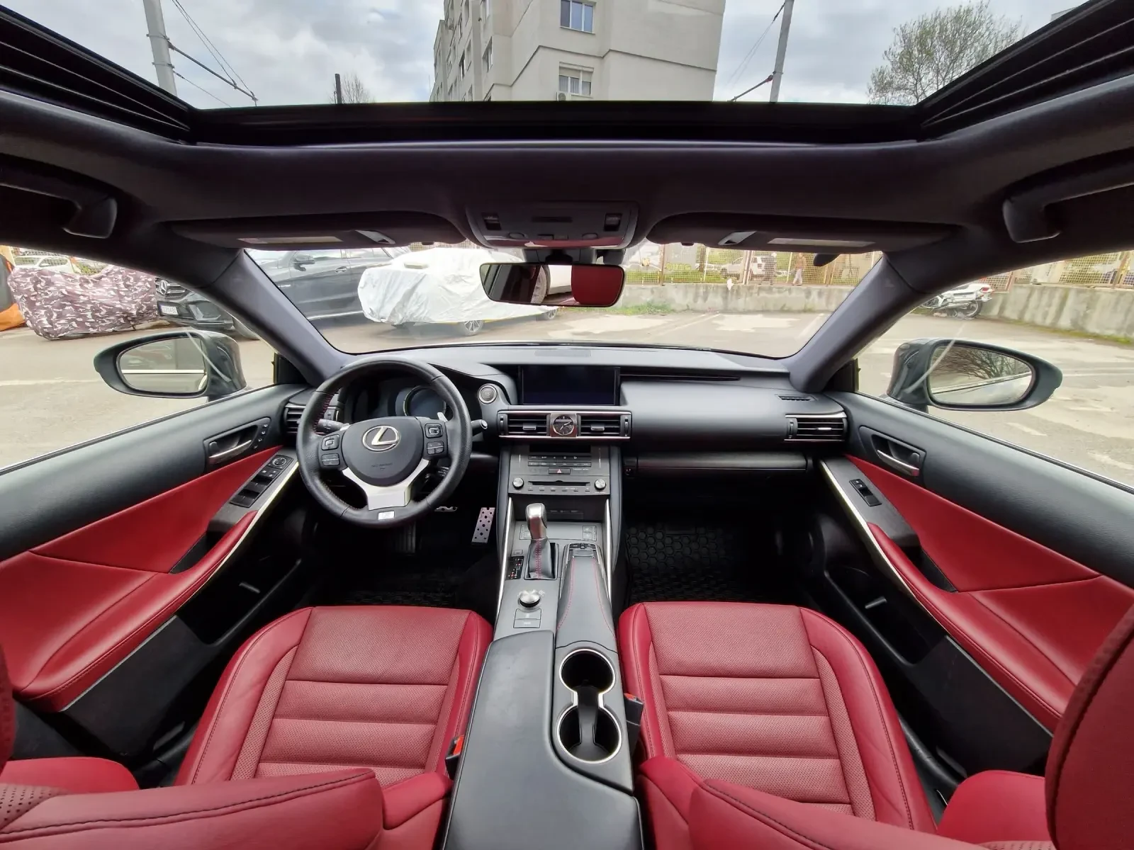 Lexus IS 350 AWD, , F -sport, 311k.c | Mobile.bg   12