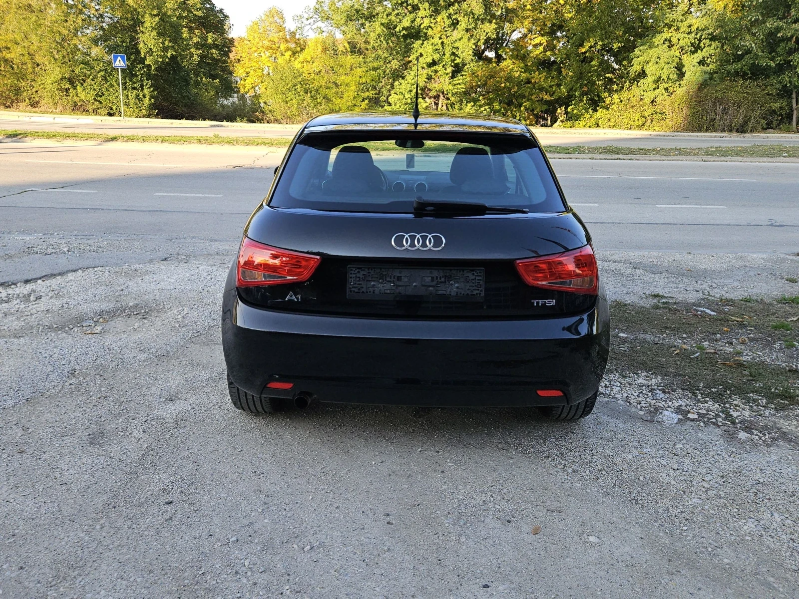 Audi A1 1.2i---86кс - изображение 6