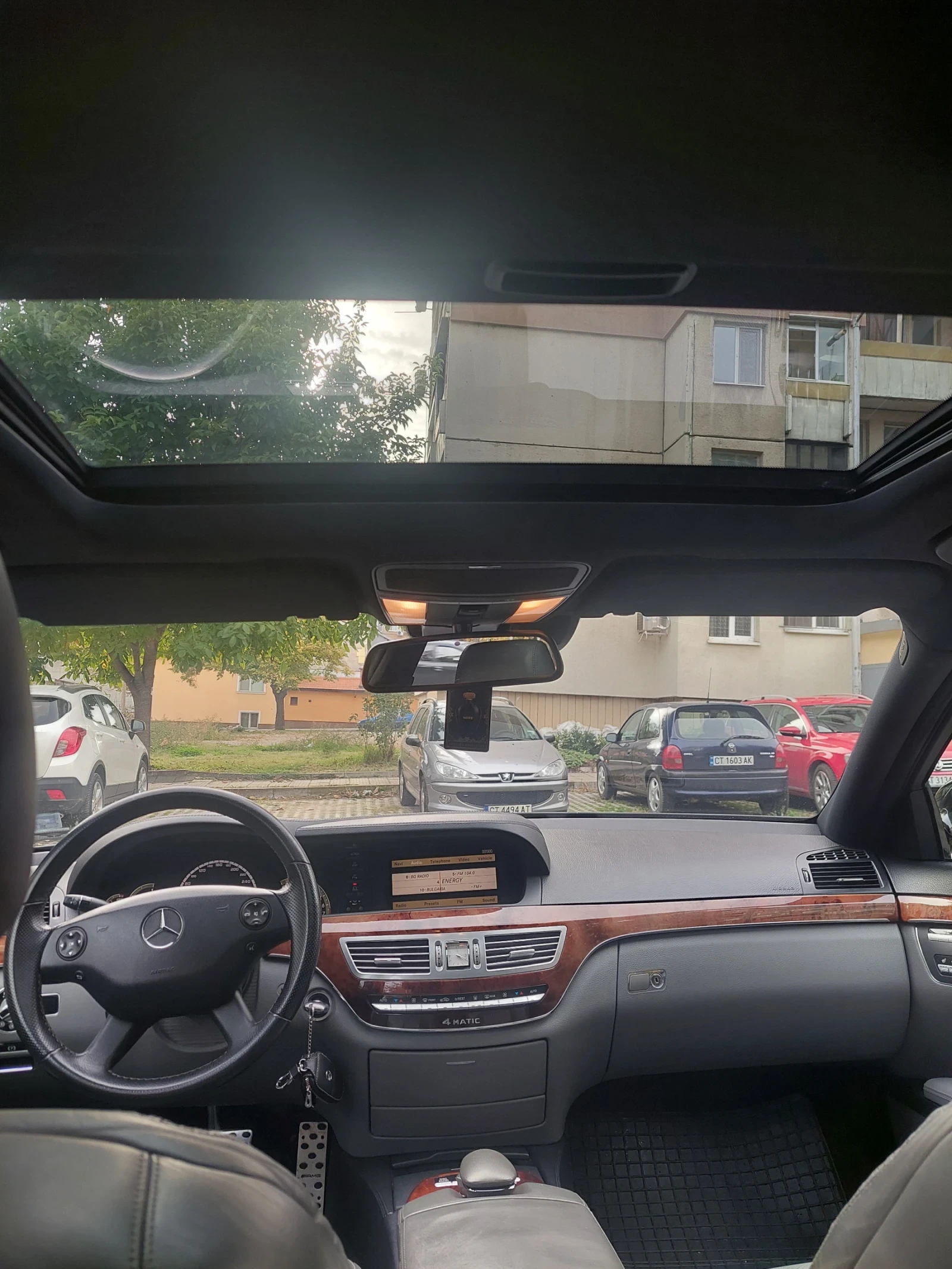 Mercedes-Benz S 500 4MATIC AMG , снимка 12 - Автомобили и джипове - 52417539