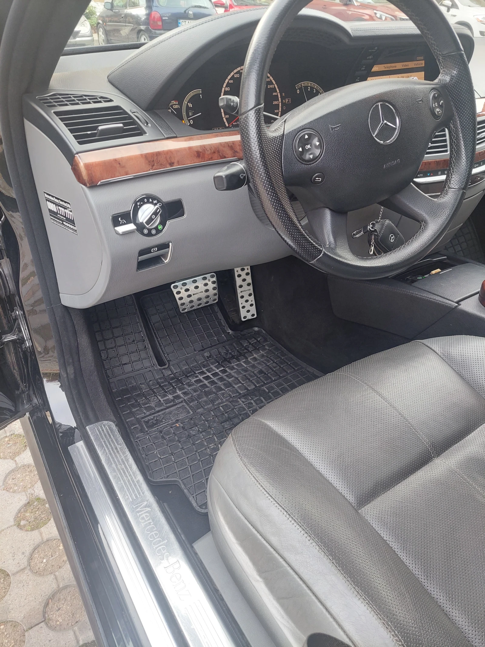 Mercedes-Benz S 500 4MATIC AMG , снимка 11 - Автомобили и джипове - 52417539